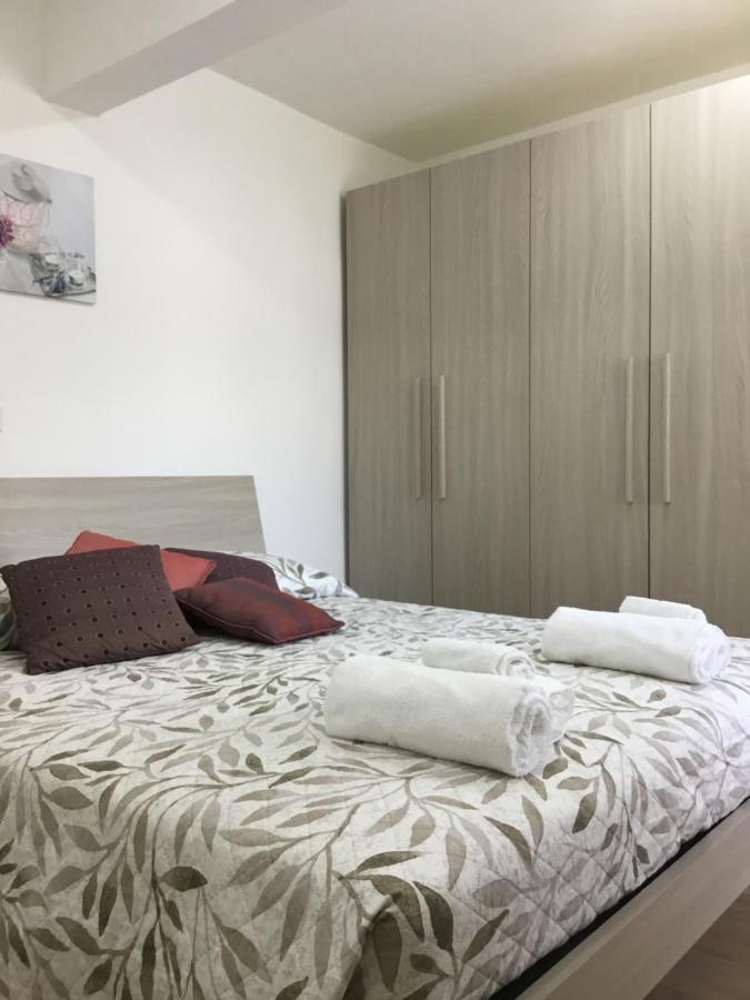 Casa Ginni Con Piscina E Giardino Caravonica Екстериор снимка